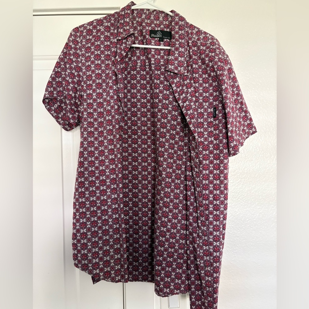 Men's Casual Button Down Shirt - Red Pattern